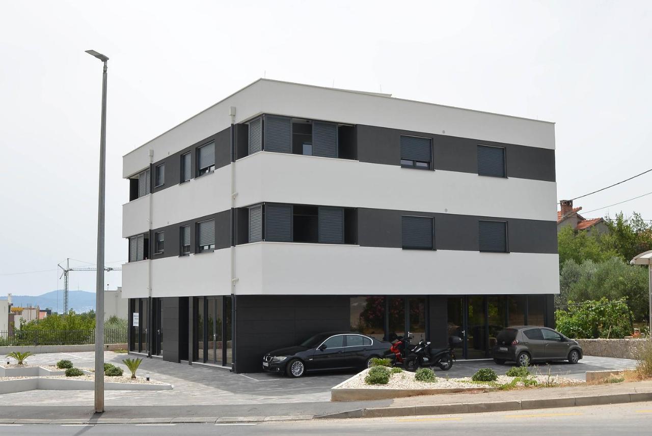 Apartment Laura Zara Esterno foto